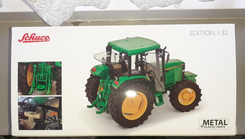 John Deere 6100 - Schuco, Ophalen of Verzenden, Nieuw, Tractor of Landbouw, Schuco