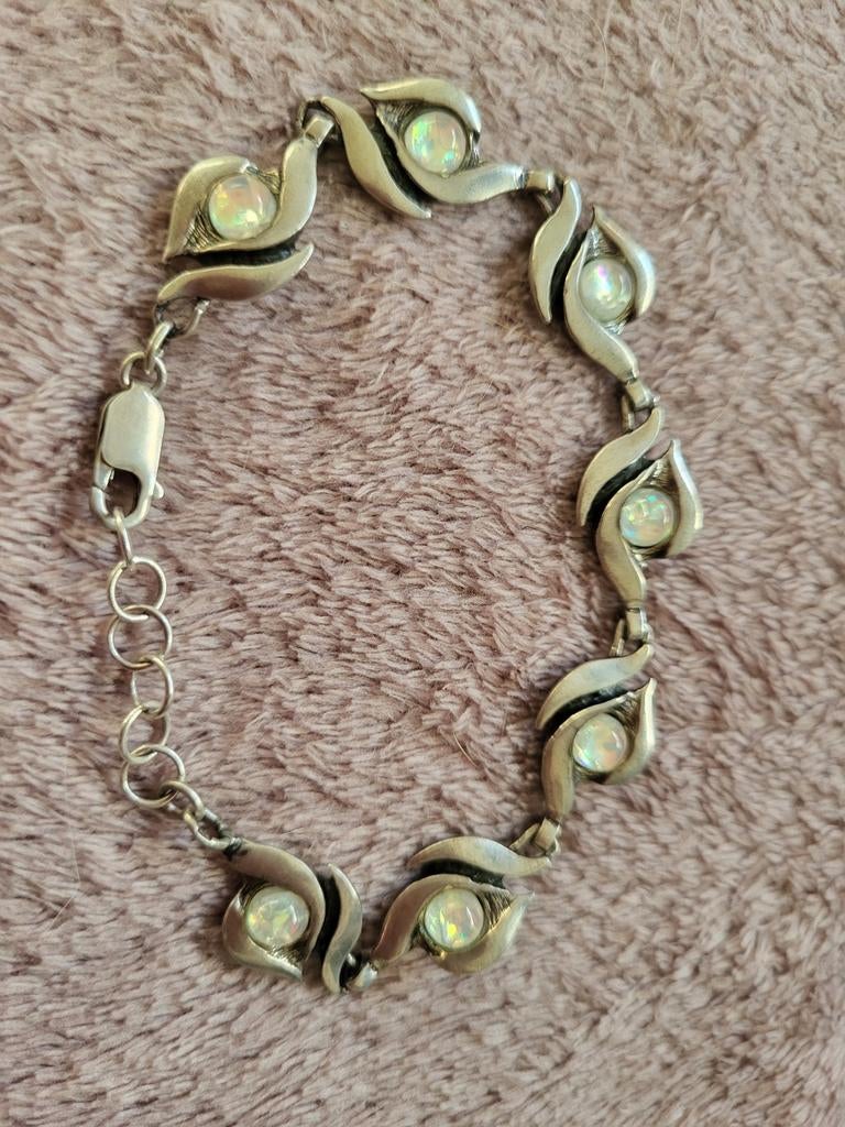 Zilveren armband met opaalachtige stenen, Ophalen, Gebruikt, Met edelsteen, Zilver