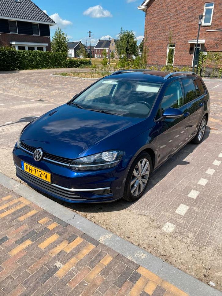 Volkswagen Golf Variant 1.0 TSI 2017 Blauw, Auto's, Volkswagen, Particulier, Golf Variant, Benzine, B, Stationwagon, Handgeschakeld