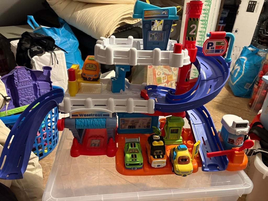 VTech Toet Toet Auto's Garage met 4 Auto's, Ophalen of Verzenden, Gebruikt