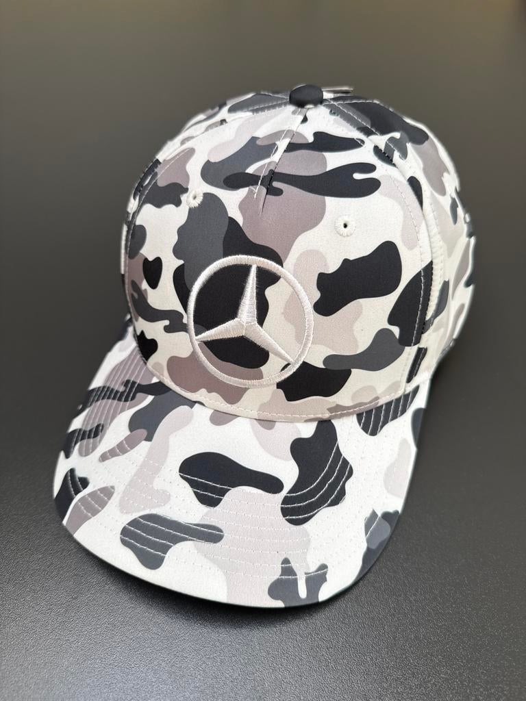 Mercedes AMG Camouflage Pet - One Size Fits All, Ophalen of Verzenden, Nieuw, One size fits all, Pet