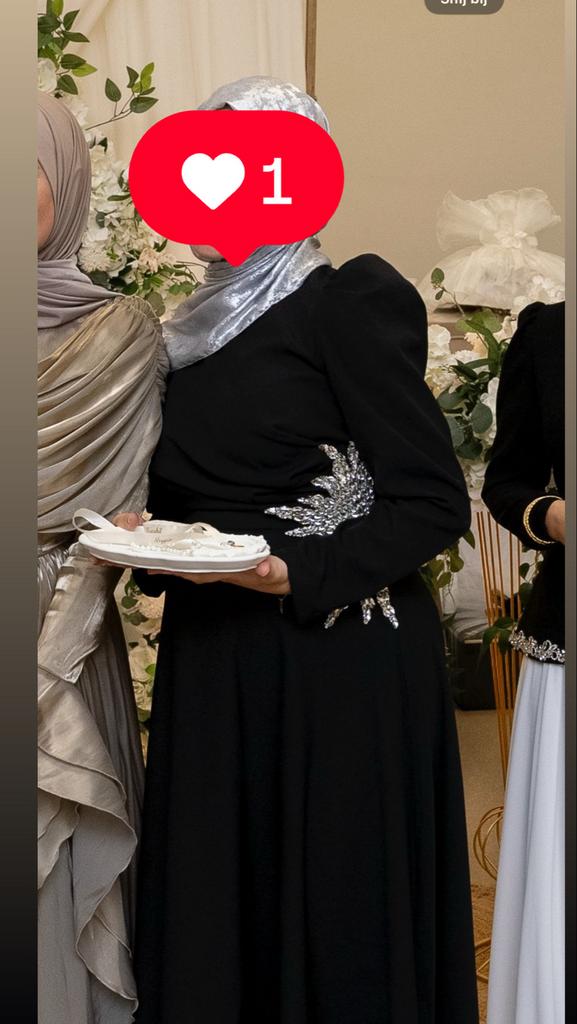 Elegante Zwarte avond Jurk met Strass Details / Abiye, Kleding | Dames, Zwart, Maat 42/44 (L), Ophalen of Verzenden, Zo goed als nieuw