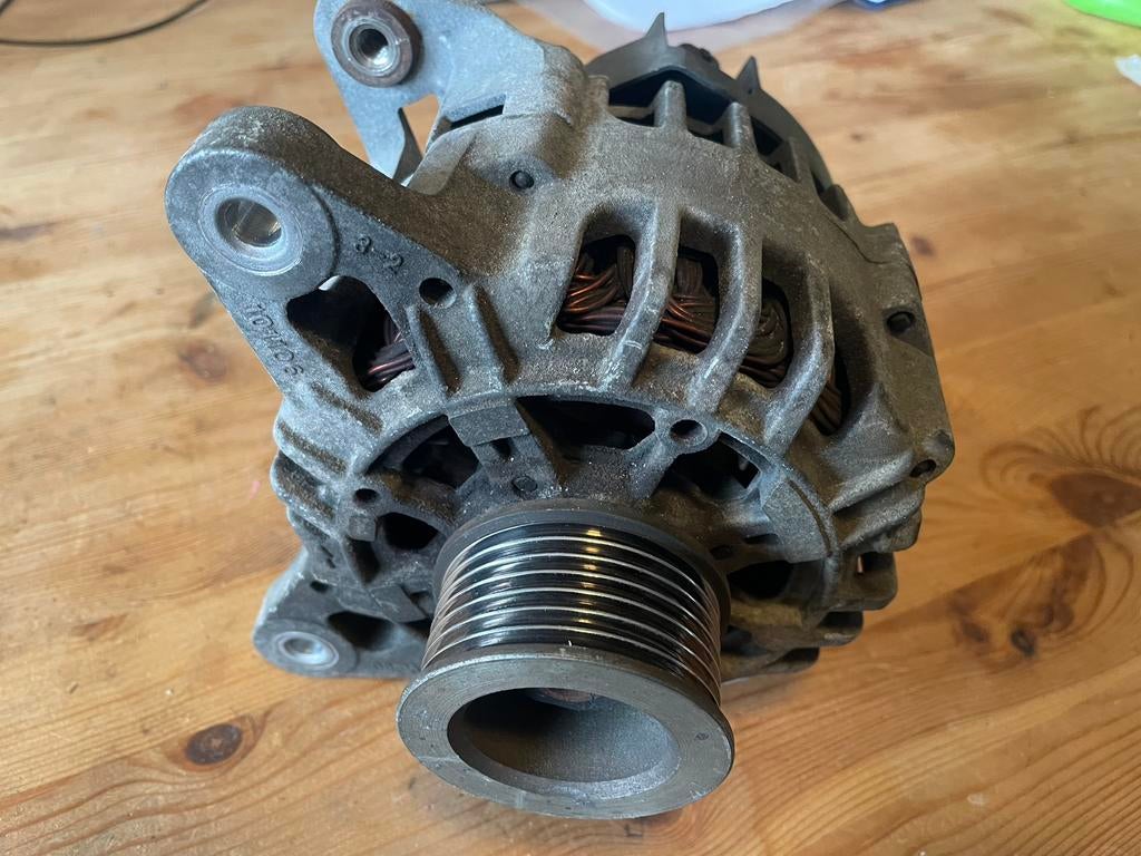 Dynamo Renault Twingo, Ophalen of Verzenden, Renault