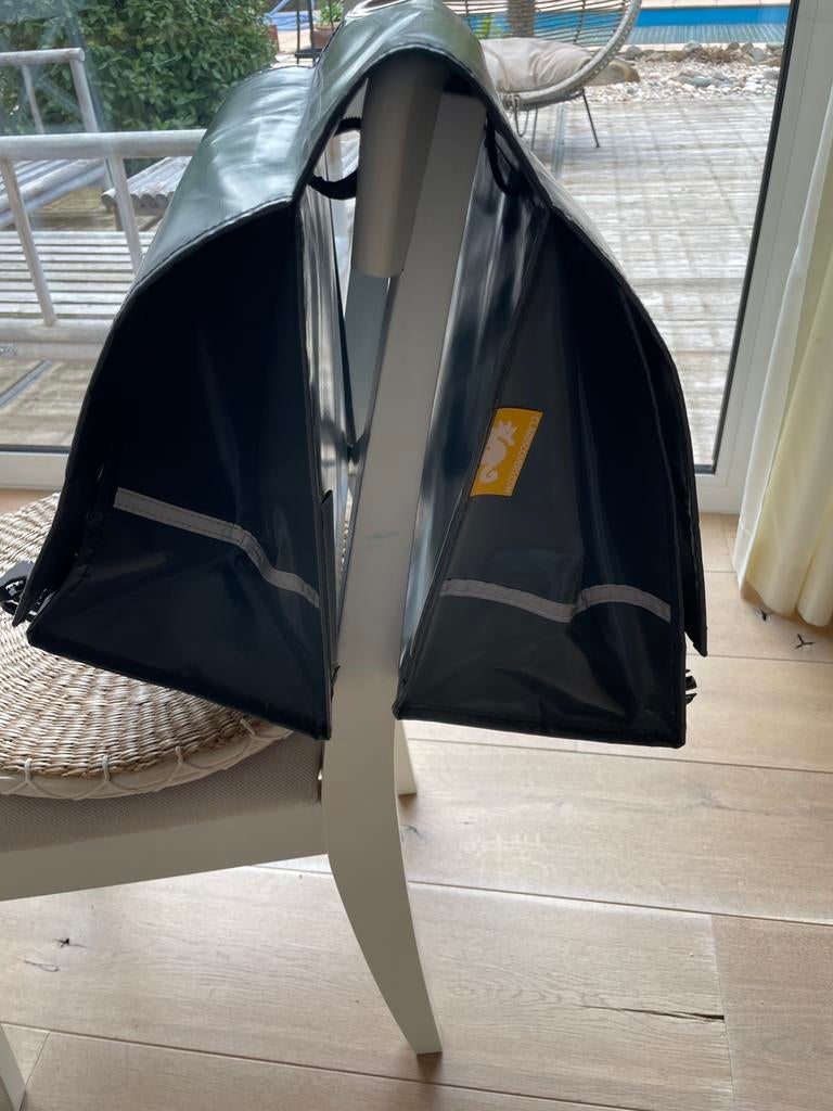 Dubbele fietstas van Clarijs- 1 x gebruikt, Ophalen of Verzenden, Zo goed als nieuw