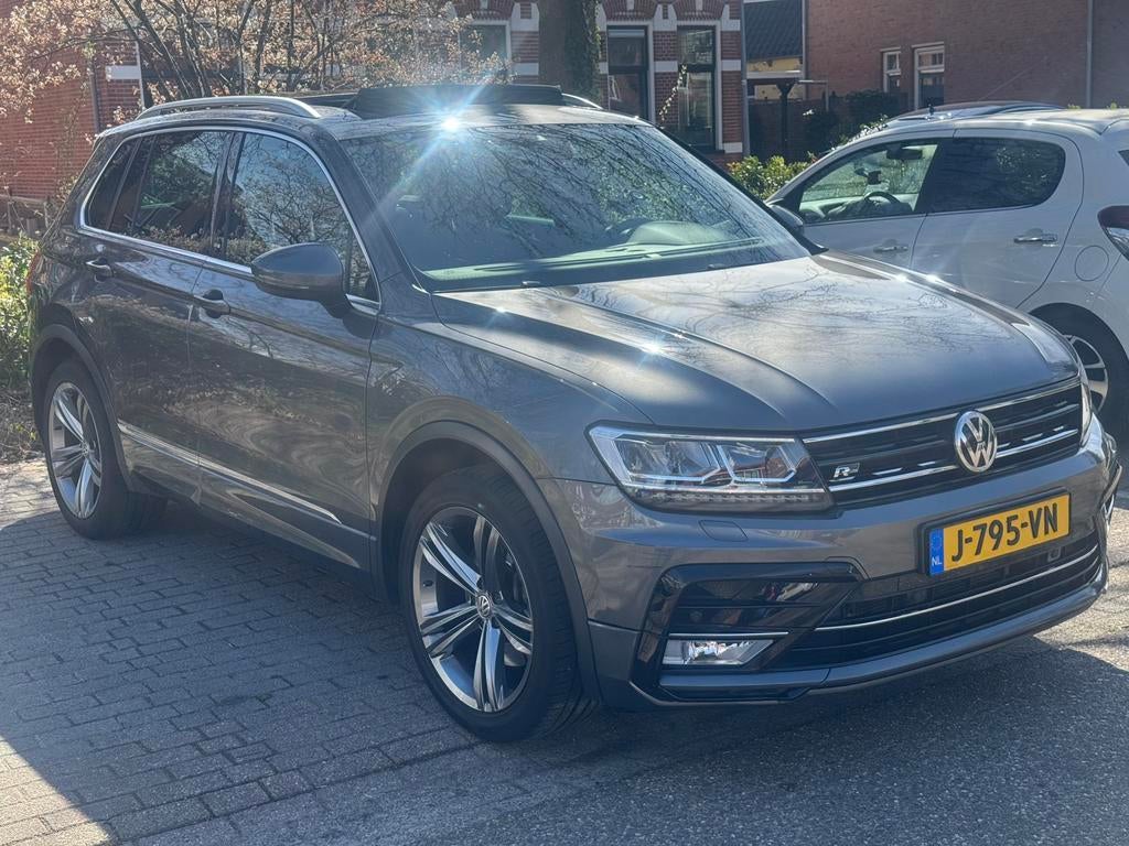 Tiguan 2.0 TSI R-LINE 180PK DSG 4Motion Full Options, Automaat, 4 cilinders, 1984 cc, 179 pk