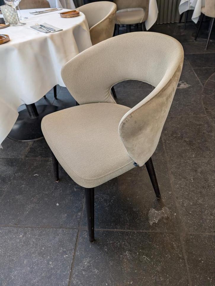Beige Eetkamerstoel van Satteliet - Restaurantkwaliteit, Huis en Inrichting, Stoelen, Gebruikt, Vijf, Zes of meer stoelen, Stof