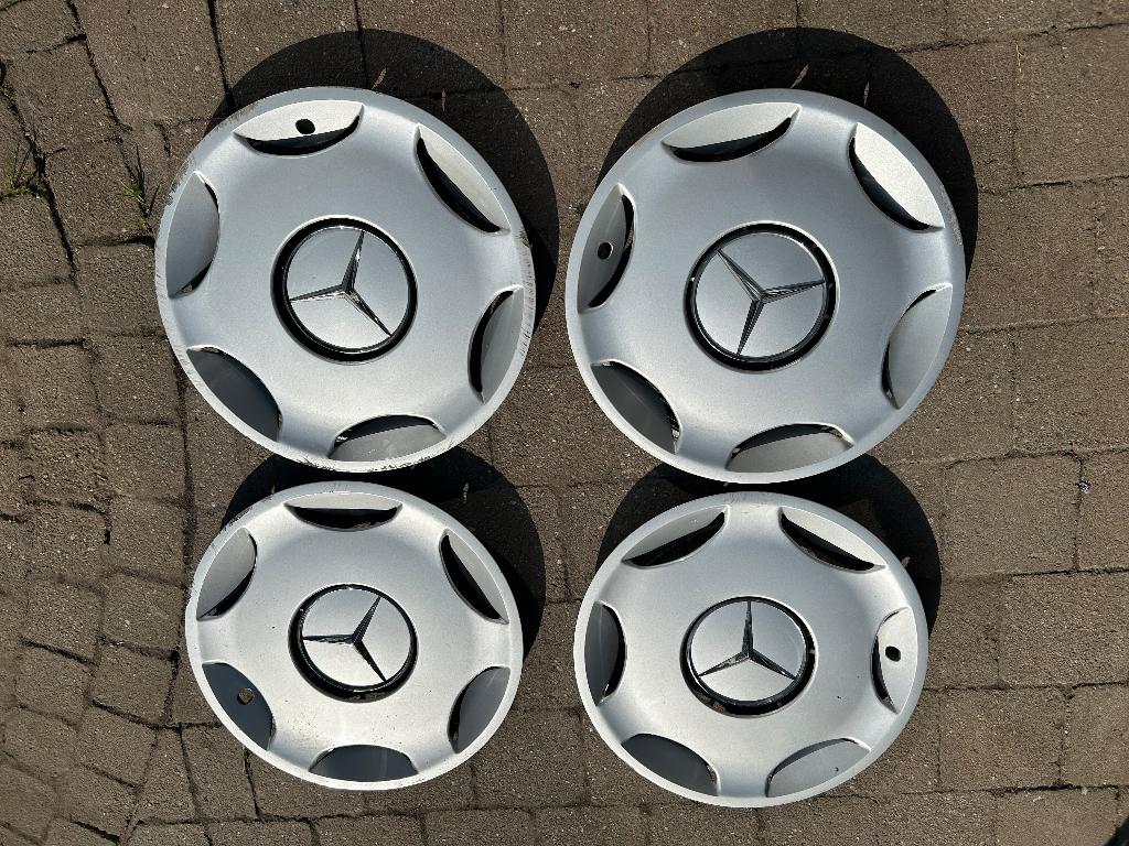 Wieldoppen mercedes W124,  W202, Ophalen of Verzenden, Gebruikt
