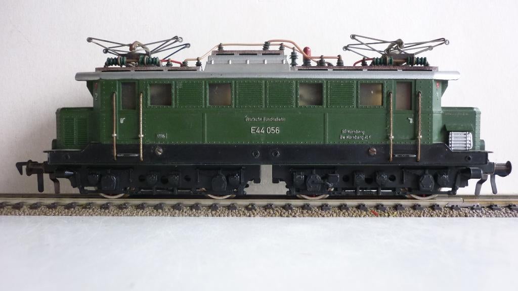 Fleischmann 4330 ho locomotive électrique E44056