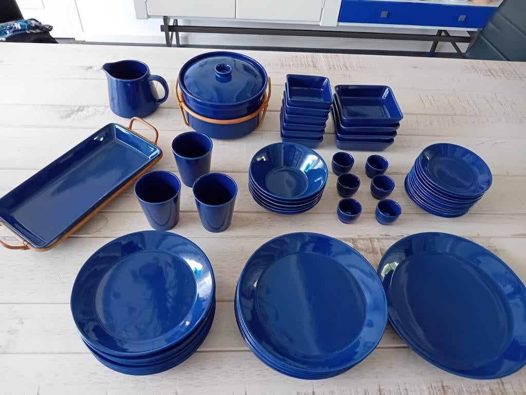 Blauw Arabia Kilta voor Arabia en iittala Teema puntgaaf, Ophalen of Verzenden, Zo goed als nieuw, Overige stijlen, Bord(en)