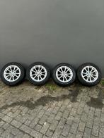BMW 16” with Tires, Auto-onderdelen, Banden en Velgen, Ophalen, Gebruikt, 16 inch, Banden en Velgen