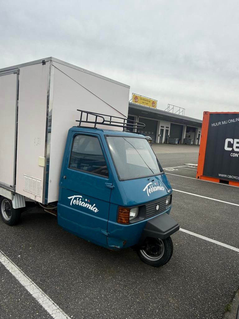 Ape Piaggio Foodtruck -, Ophalen