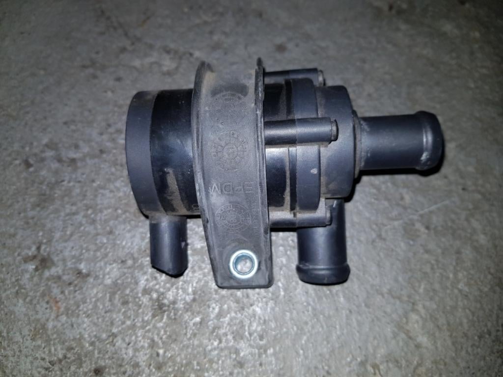 Waterpomp Volkswagen Polo 1.2 TSi 2012, Ophalen of Verzenden