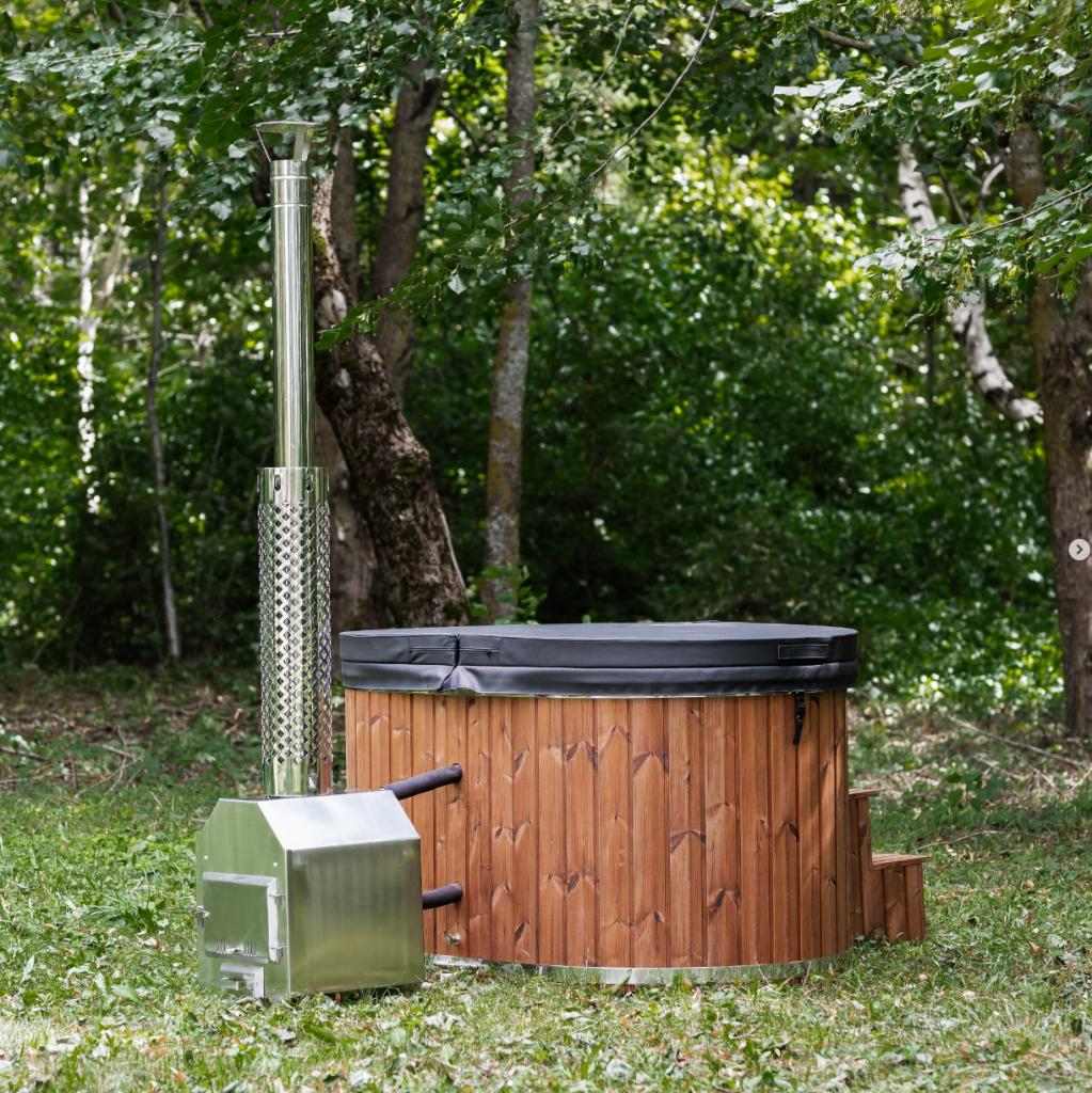 Oval Hottub 2 Persoons | Personaliseer naar uw smaak!, Tuin en Terras, Regentonnen, Overige materialen, WellnessWinkel, Info@wellnesswinkel.nl