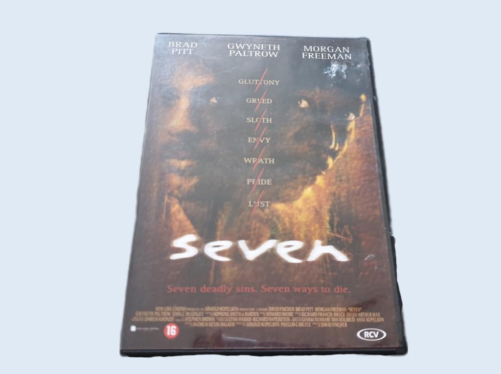 Seven ~ NH8642, Vanaf 16 jaar, Ophalen of Verzenden, Zo goed als nieuw