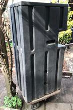 regenton of vat, zwart kunststof met enige aanpassing kraan, Tuin en Terras, Regentonnen, 150 liter of meer, Ophalen, Zo goed als nieuw