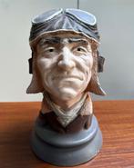 Beeld hoofd vliegenier, Ophalen, Gebruikt, Mens