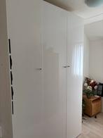 Twee kledingkasten gratis af te halen in ZONDAG 15 MAART, Ophalen, Gebruikt, 200 cm of meer, 150 tot 200 cm