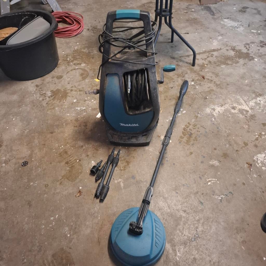 Makita HW111 hogedrukreiniger 230V met terrasreiniger, Tuin en Terras, Hogedrukreinigers, Ophalen of Verzenden