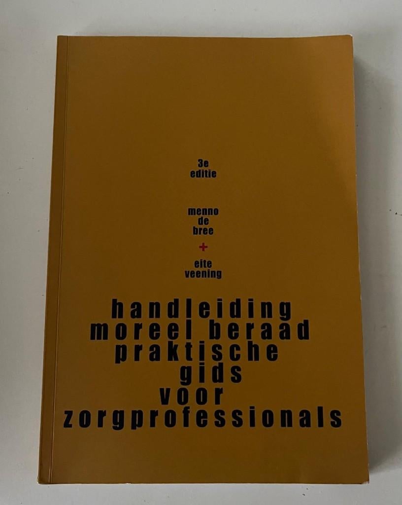 Studieboek 'Handleiding moreel beraad', Boeken, Gelezen, Menno de Bree en Eite Veening, Beta, HBO