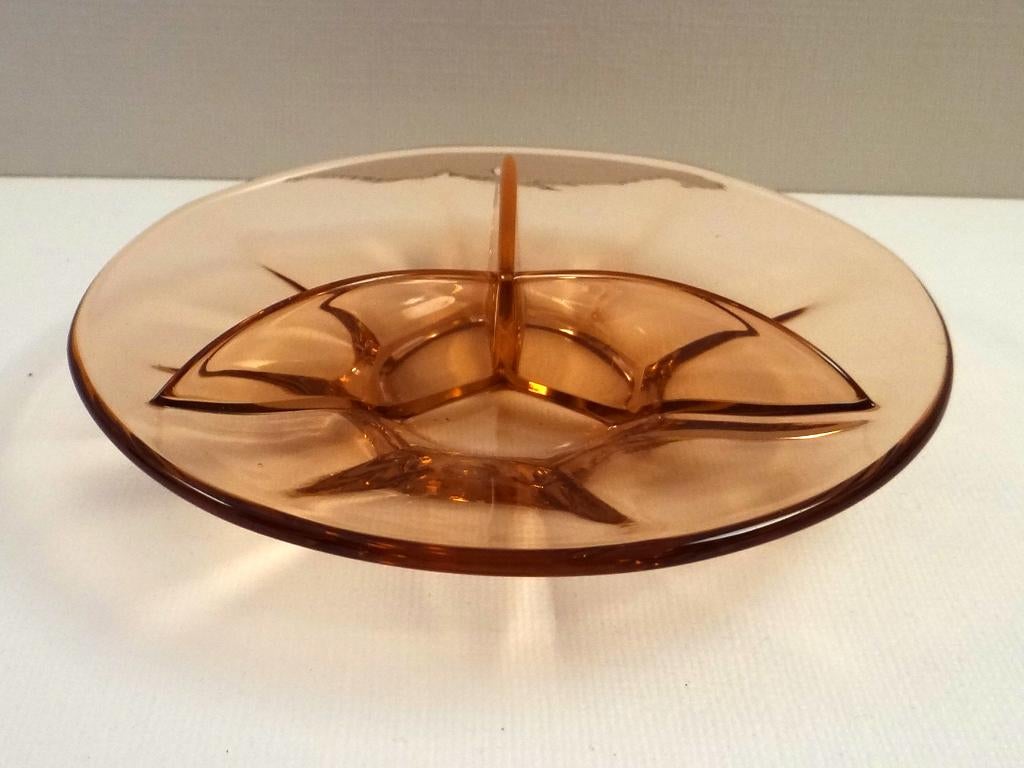 3 vaks schaal roze persglas, Antiek en Kunst, Ophalen of Verzenden