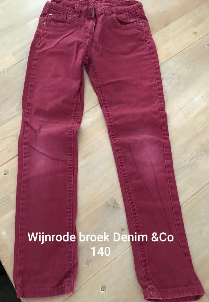 Wijnrode broek Denim & Co maat 140, Kinderen en Baby's, Kinderkleding | Maat 140, Broek, Ophalen of Verzenden, Zo goed als nieuw