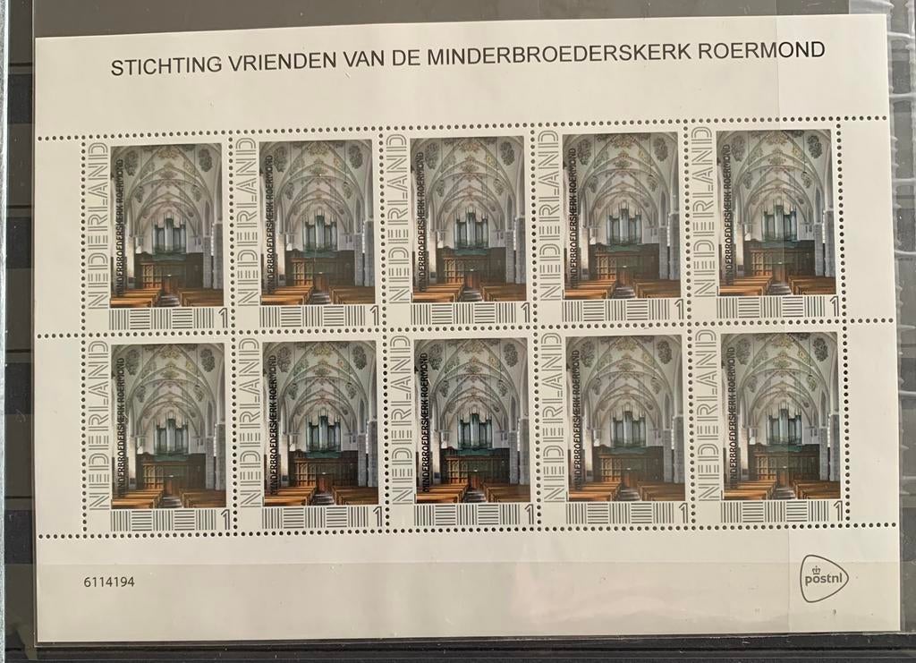 Persoonlijke vel minderbroederskerk Roermond, Postzegels en Munten, Postzegels | Nederland, Verzenden