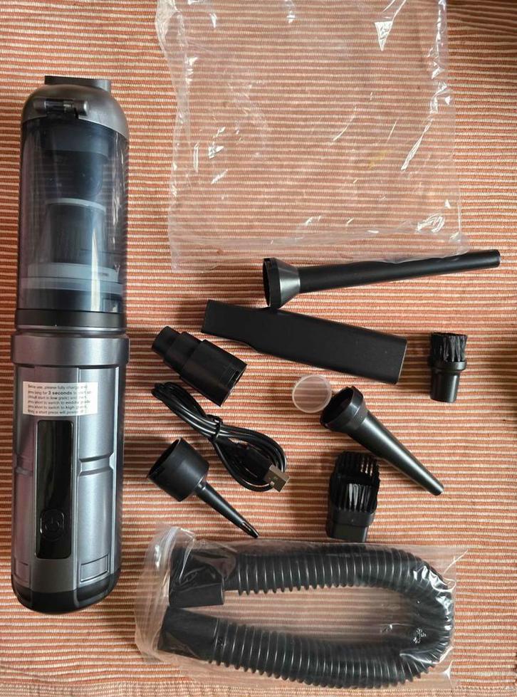 Portable vaccum cleaner for sale, almost new!!!, Witgoed en Apparatuur, Stofzuigers, Zo goed als nieuw, Ophalen of Verzenden