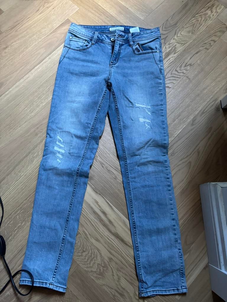 Jeans Red Button, Ophalen of Verzenden, Zo goed als nieuw, Blauw, W28 - W29 (confectie 36)