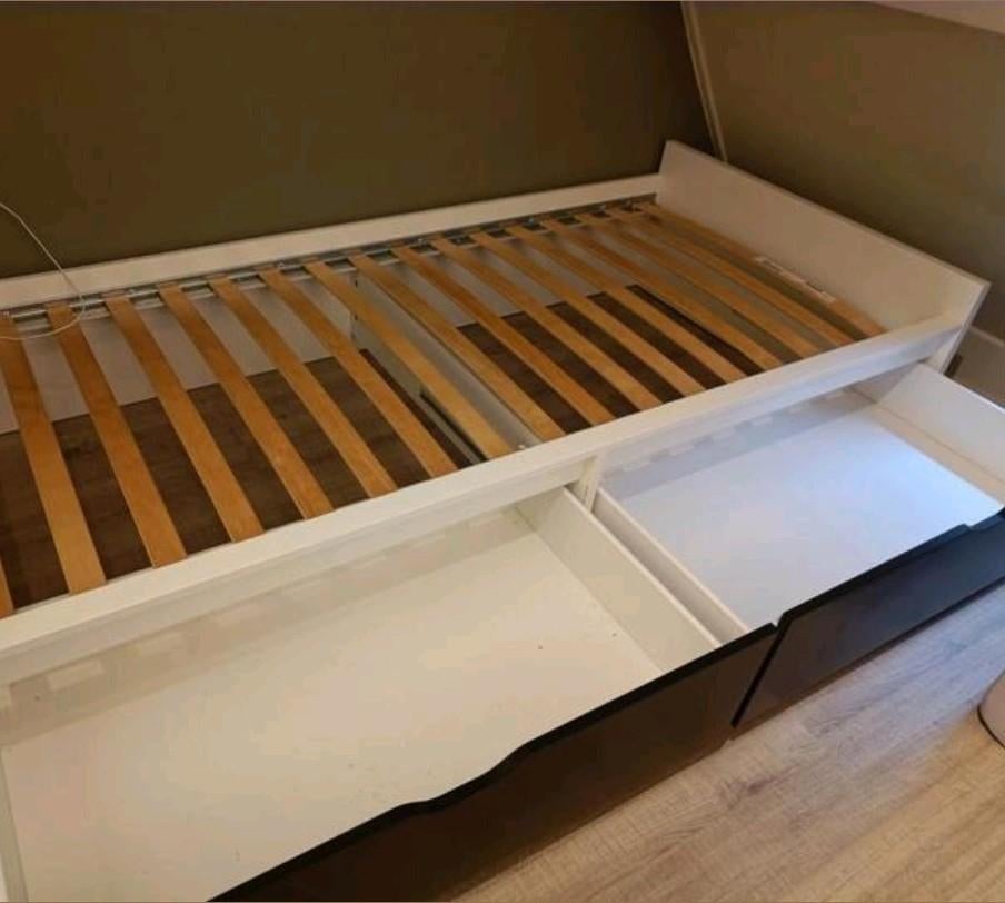 Ikea Flaxa 1 persoons bed met laden, Ophalen, 90 cm, Eenpersoons, Zwart