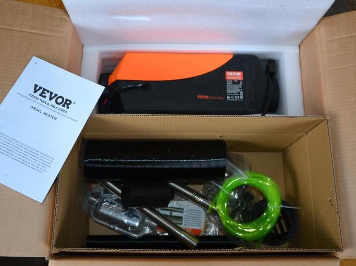 Diesel standkachel 8kW 12v/24v (NIEUW in doos)., Auto diversen, Auto-accessoires, Nieuw, Ophalen of Verzenden