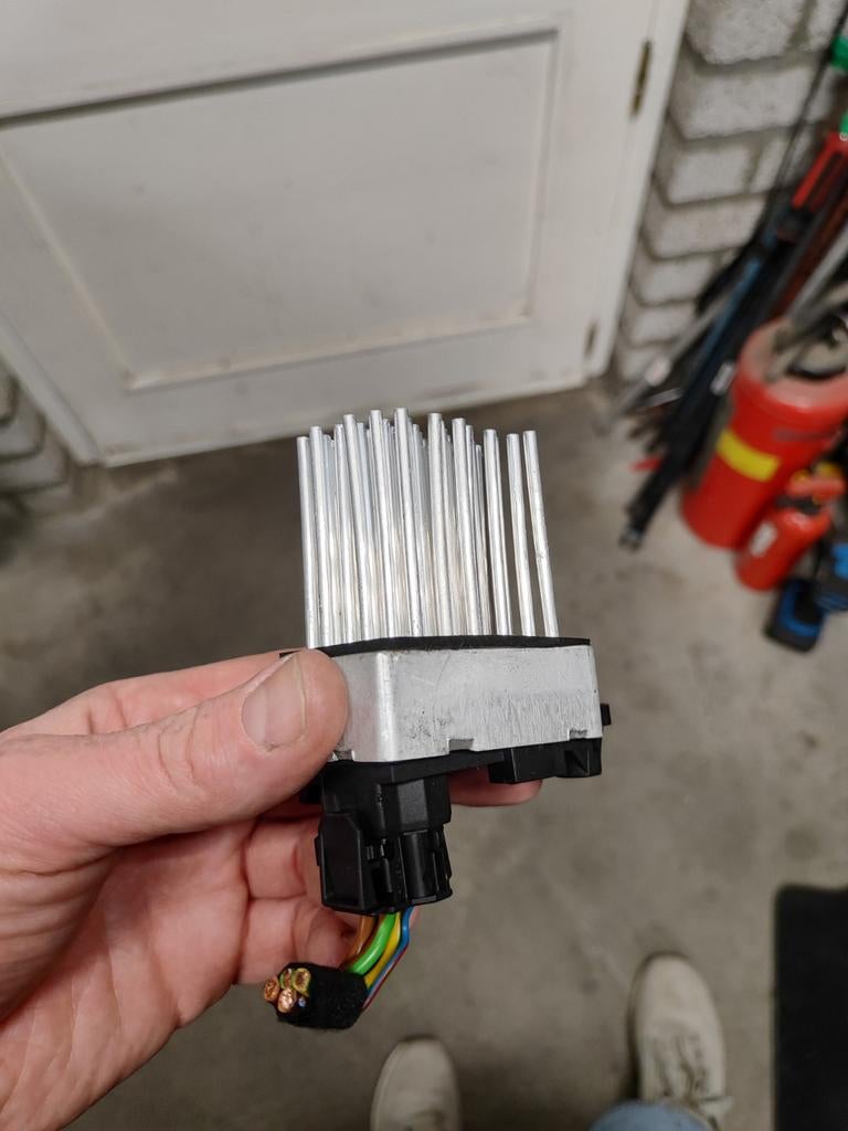 Kachel weerstand egel bmw E46 kachelweerstand 320i 325i 330i, Ophalen of Verzenden, BMW