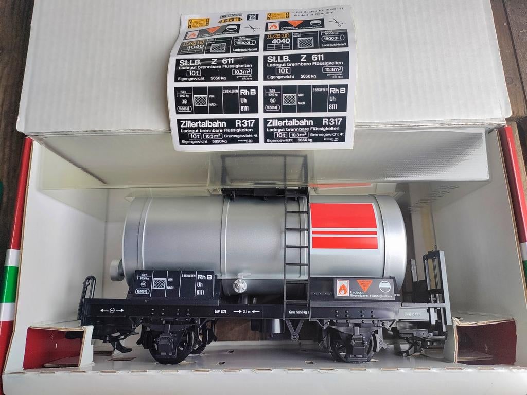 LGB RHB gas tank wagon, nieuw, inclusief sticker vel., Gelijkstroom, Ophalen of Verzenden, LGB, Nieuw