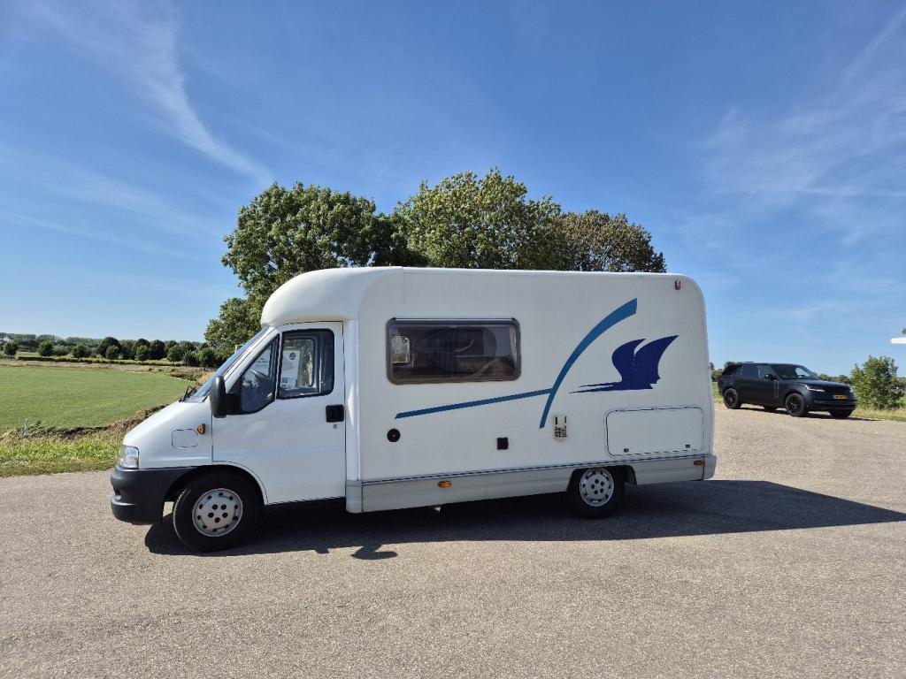 elnagh slim 2 Marlin (1041479), Caravans en Kamperen, Campers, Overige merken, Ringverwarming, Reservewiel, Treinzit