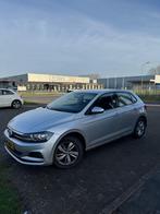 Volkswagen Polo 1.0 TSI 95pk 2018 Grijs, Auto's, Volkswagen, Voorwielaandrijving, 40 €/maand, 23 km/l, Handgeschakeld