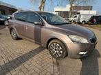 Kia (Pro) Cee d 1.6 Crdi Sporty Wagon 2011 Grijs export, Auto's, Kia, Voorwielaandrijving, Euro 5, 4 cilinders, 1331 kg