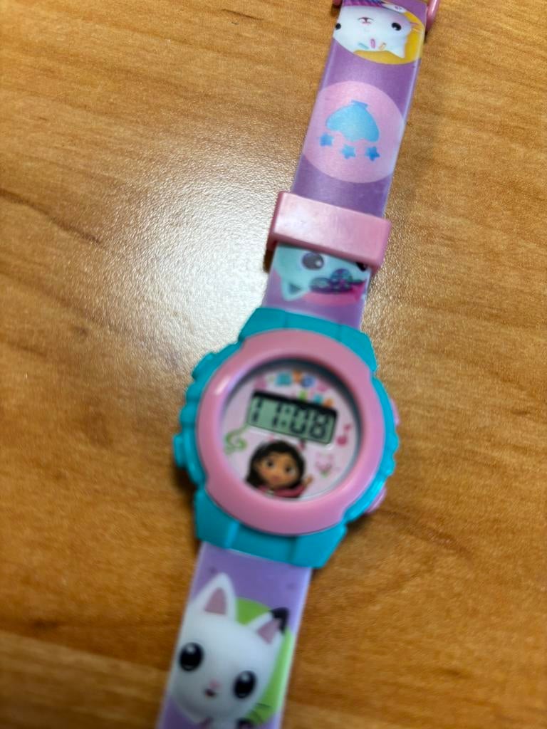 Leuke Gabby's Dollhouse horloge, Verzenden, Zo goed als nieuw, Jongen of Meisje