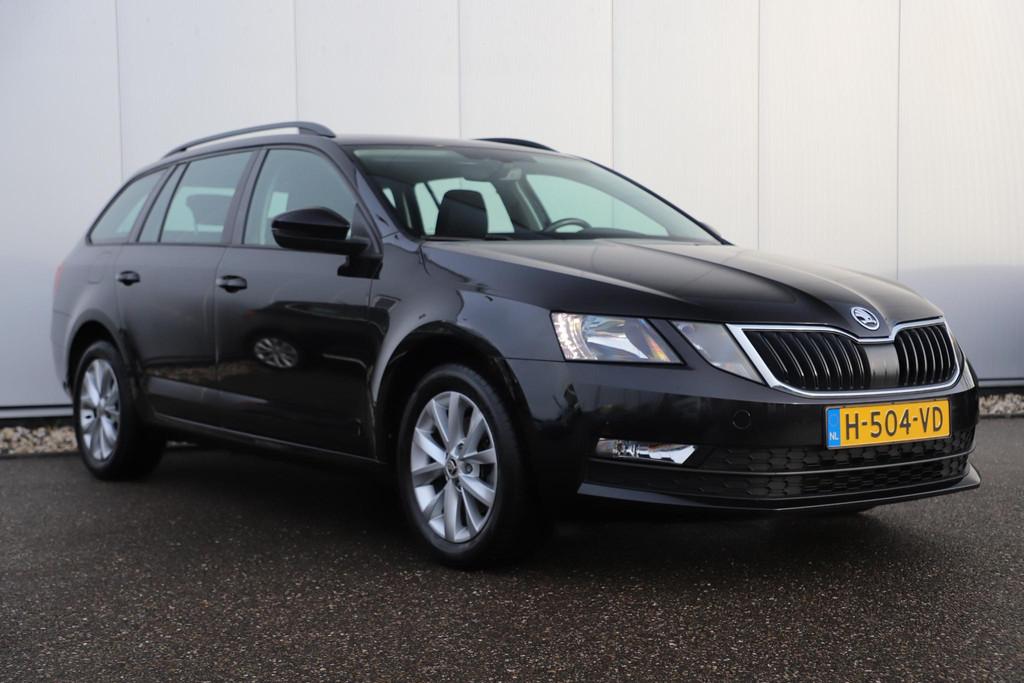 Skoda Octavia Combi 1.0 TSI Greentech Business Edition NAP T, Auto's, Skoda, Stof, Gebruikt, Met garantie (alle), 116 pk
