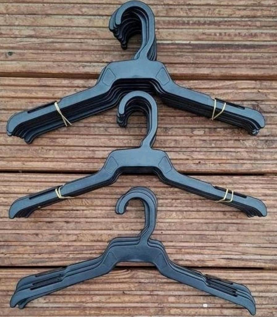 Partij aanbieding 25 kledinghangers breedte 35 cm, Ophalen, Zo goed als nieuw, One size