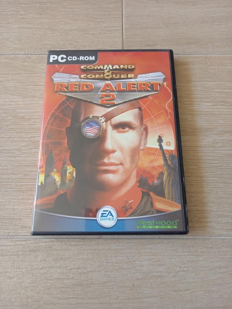 Command & Conquer Red Alert 2 compleet, Spelcomputers en Games, Games | Pc, 1 speler, Ophalen of Verzenden, Zo goed als nieuw