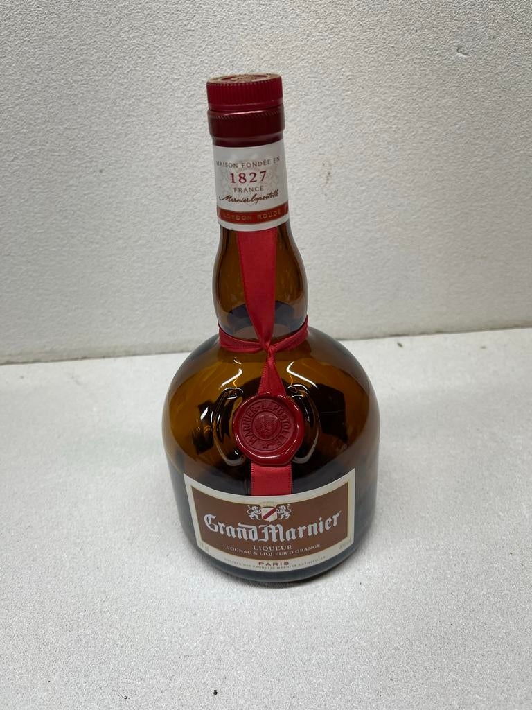 Lege Grand Marnier fles, Verzamelen, Glas en Borrelglaasjes, Ophalen of Verzenden, Gebruikt, Overige typen
