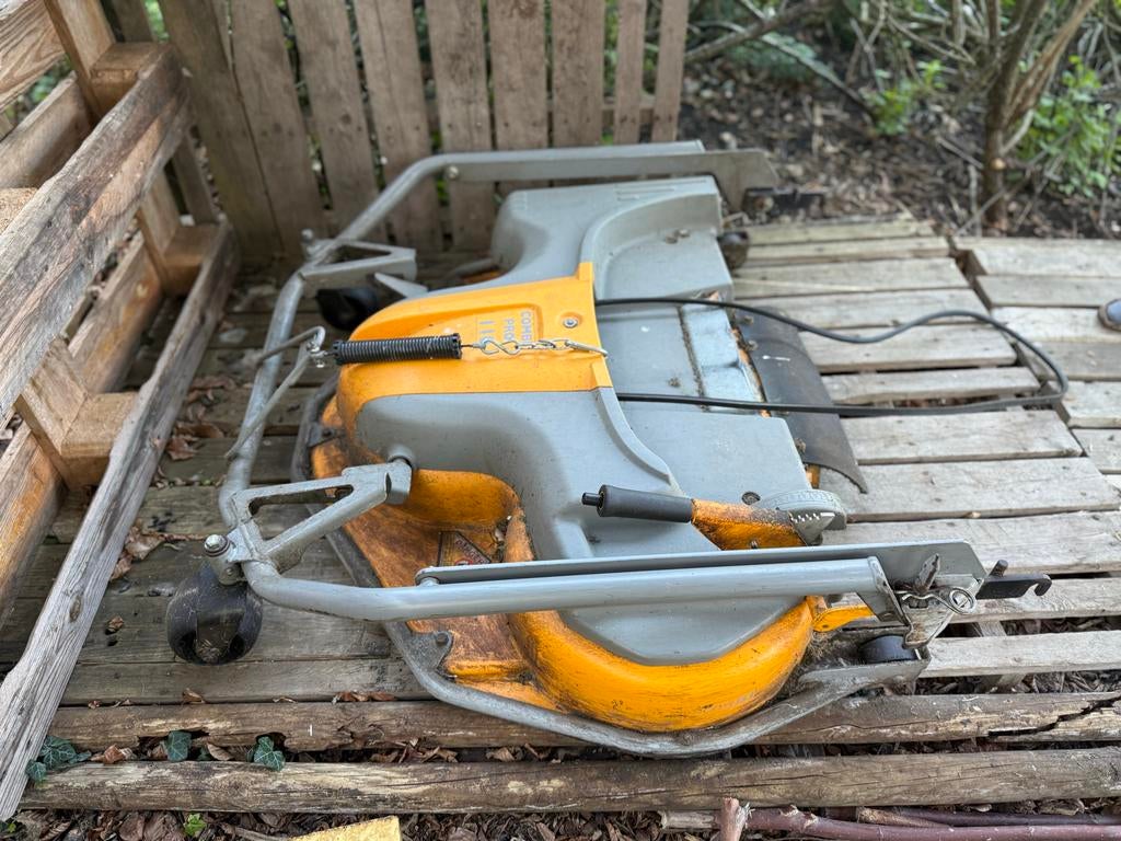 Stiga Combi Pro 110 Maaibak - 110 cm maaibreedte, Tuin en Terras, Grasmaaiers, Cirkelmaaier, Gebruikt, Ophalen of Verzenden, Benzine-grasmaaier