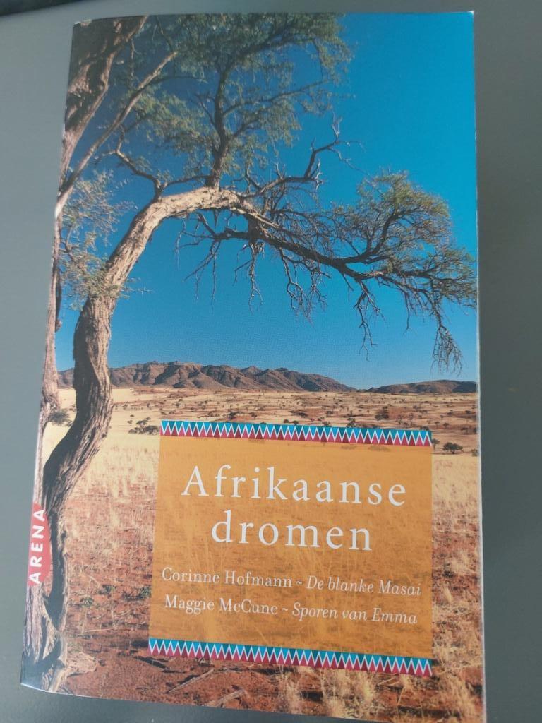 Afrikaanse dromen : De Blanke Masai - Sporen van Emma, Boeken, Gelezen, Europa overig, Ophalen of Verzenden, Corinne Hoffman, Maggie McCune