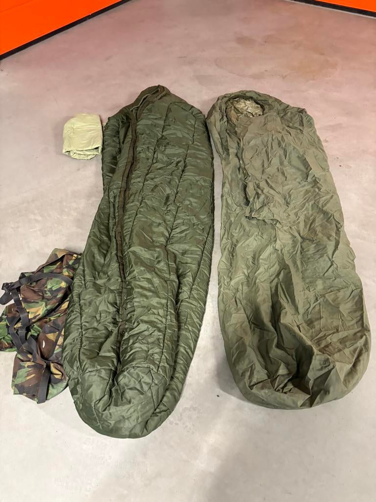 Slaapzak leger M90 compleet, Ophalen of Verzenden, Landmacht, Nederland, Overige typen