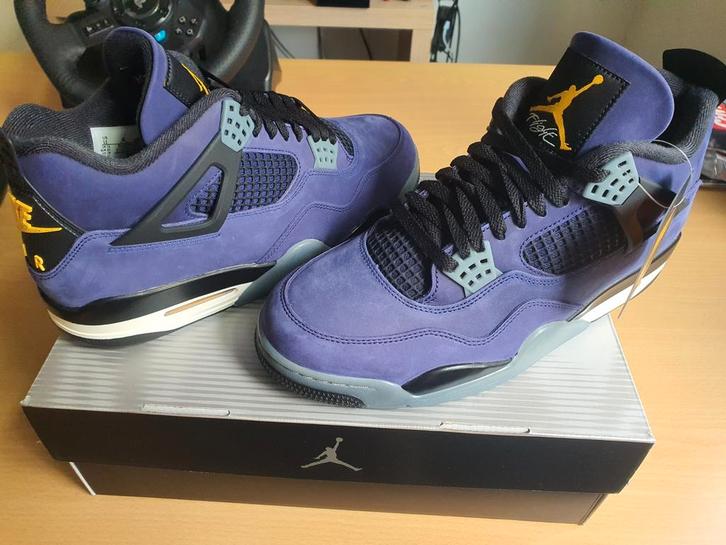 Air Jordan Retro 4 Lakers - Maat 45, Kleding | Heren, Schoenen, Nieuw, Sneakers of Gympen, Overige kleuren, Ophalen of Verzenden