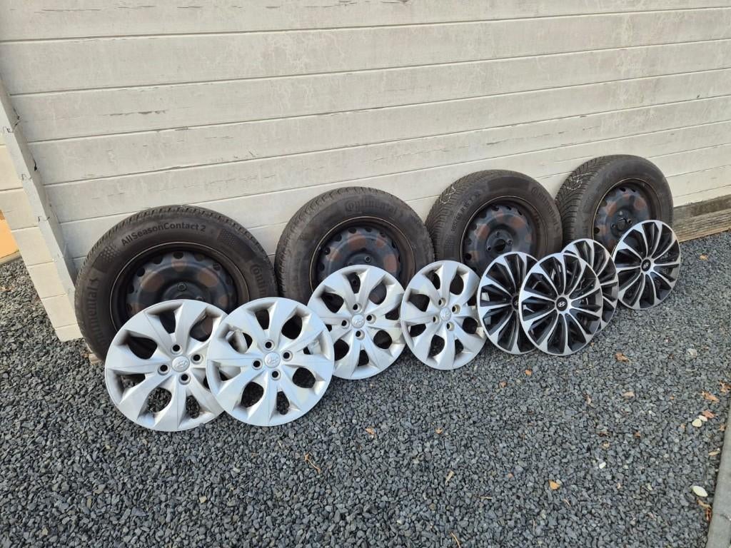 4x Conti AllSeason 185/65R15 92T XL M+S + Velgen/Wieldoppen, Ophalen, Gebruikt, 15 inch, Banden en Velgen