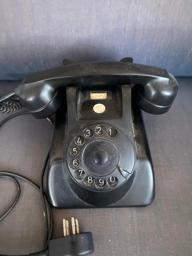 Oude telefoon PTT, Verzenden