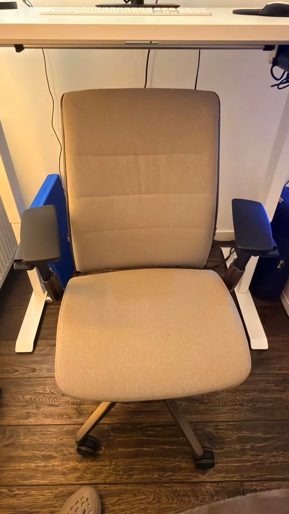 Steelcase Think Ergonomische Bureaustoel (ZGAN) + Factuur, Huis en Inrichting, Bureaustoelen, Ophalen, Zo goed als nieuw, Zwart
