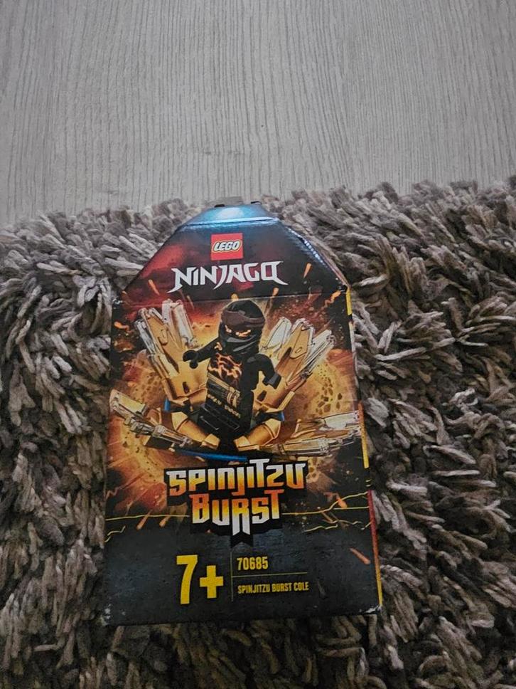 Lego Ninjago Spinjitzu Burst Cole 70685, Kinderen en Baby's, Speelgoed | Duplo en Lego, Ophalen of Verzenden