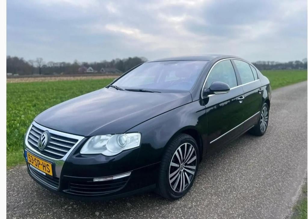 Volkswagen Passat 3.2 FSI 184KW 4M AUT 2006 Zwart, Auto's, Volkswagen, Automaat, Zwart, 2000 kg, Zwart
