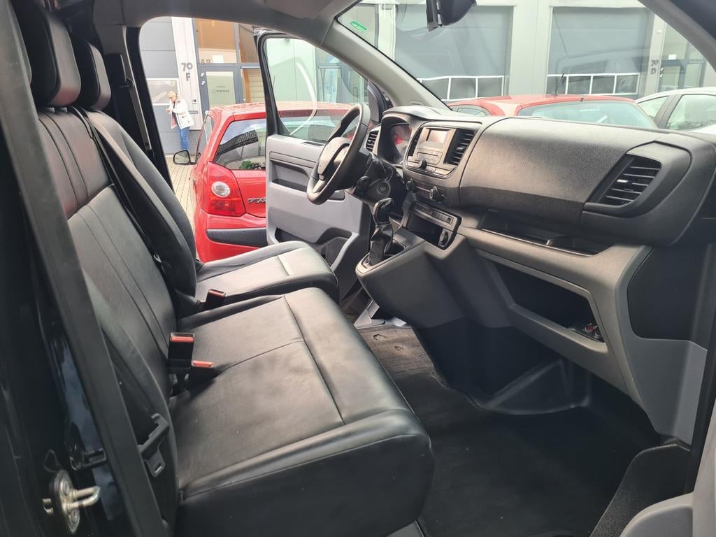 Citroen Jumpy 1.6 BlueHDI 95 Club XS|2x schuifdeur|trekhaak|, Auto's, Voorwielaandrijving, Gebruikt, Citroën, Zwart